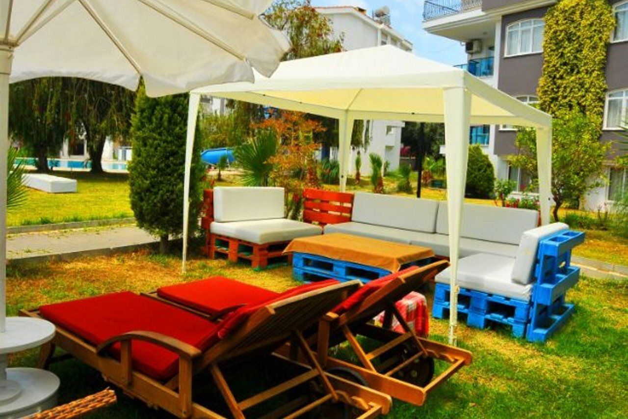 Side Suite Hotel Extérieur photo